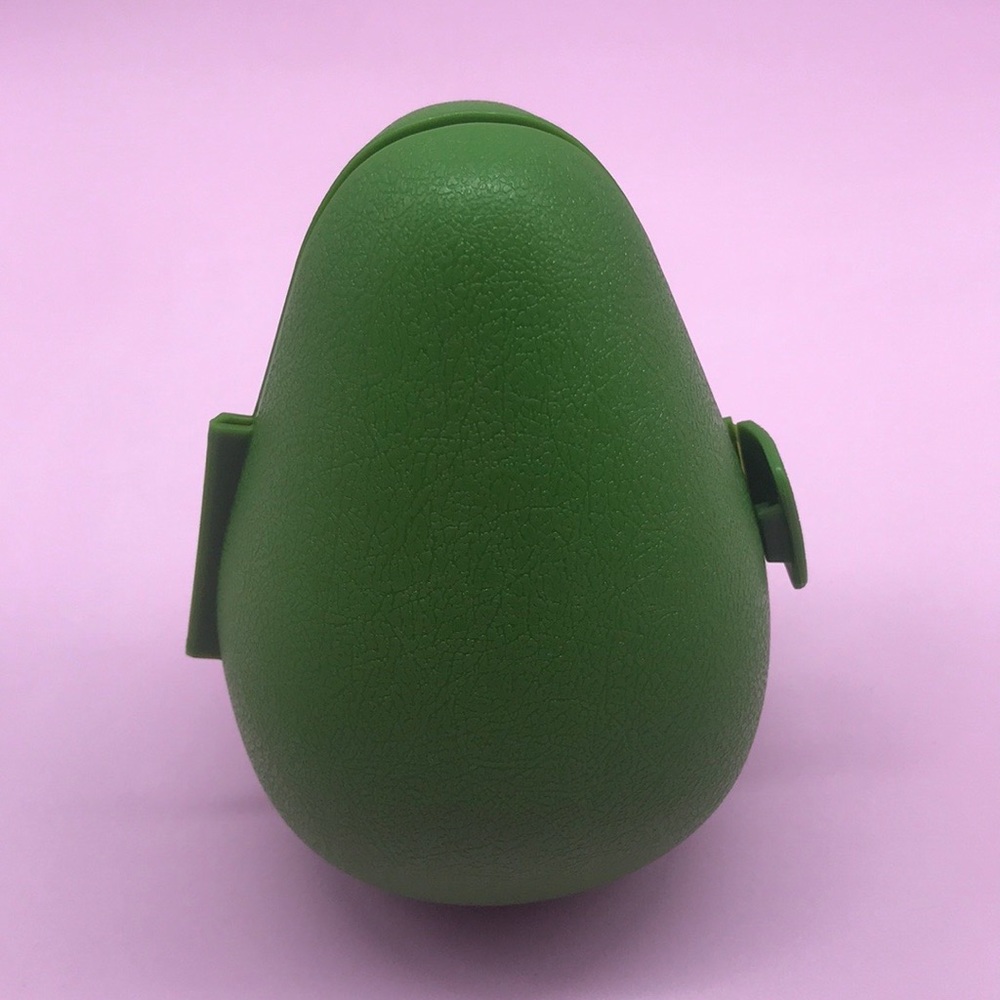 Tupperware Avocado Keeper - Picture 15 of 16